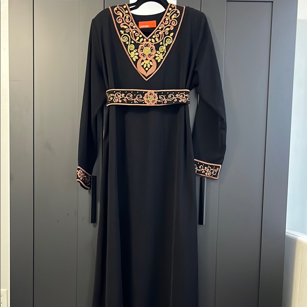 Elegant Black Embroidered abaya